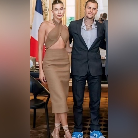 HOUSE OF HARLOW NEW   long sleeved 1960 twist bandeau form fitting  dress Sz M - Picture 7 of 7